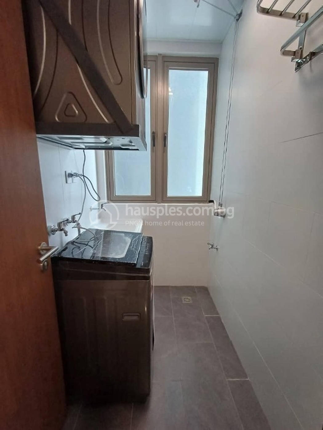 residential BlockOfUnits for rent dans Waigani ID 31176 16