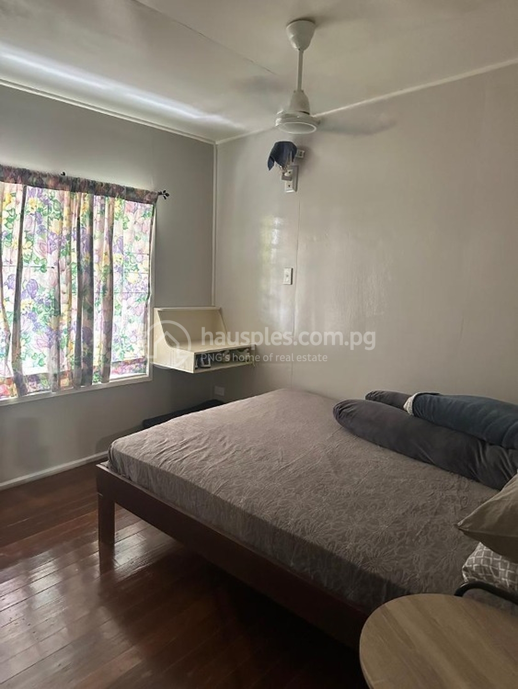 residential BlockOfUnits for rent ใน Pari รหัส 31173 5