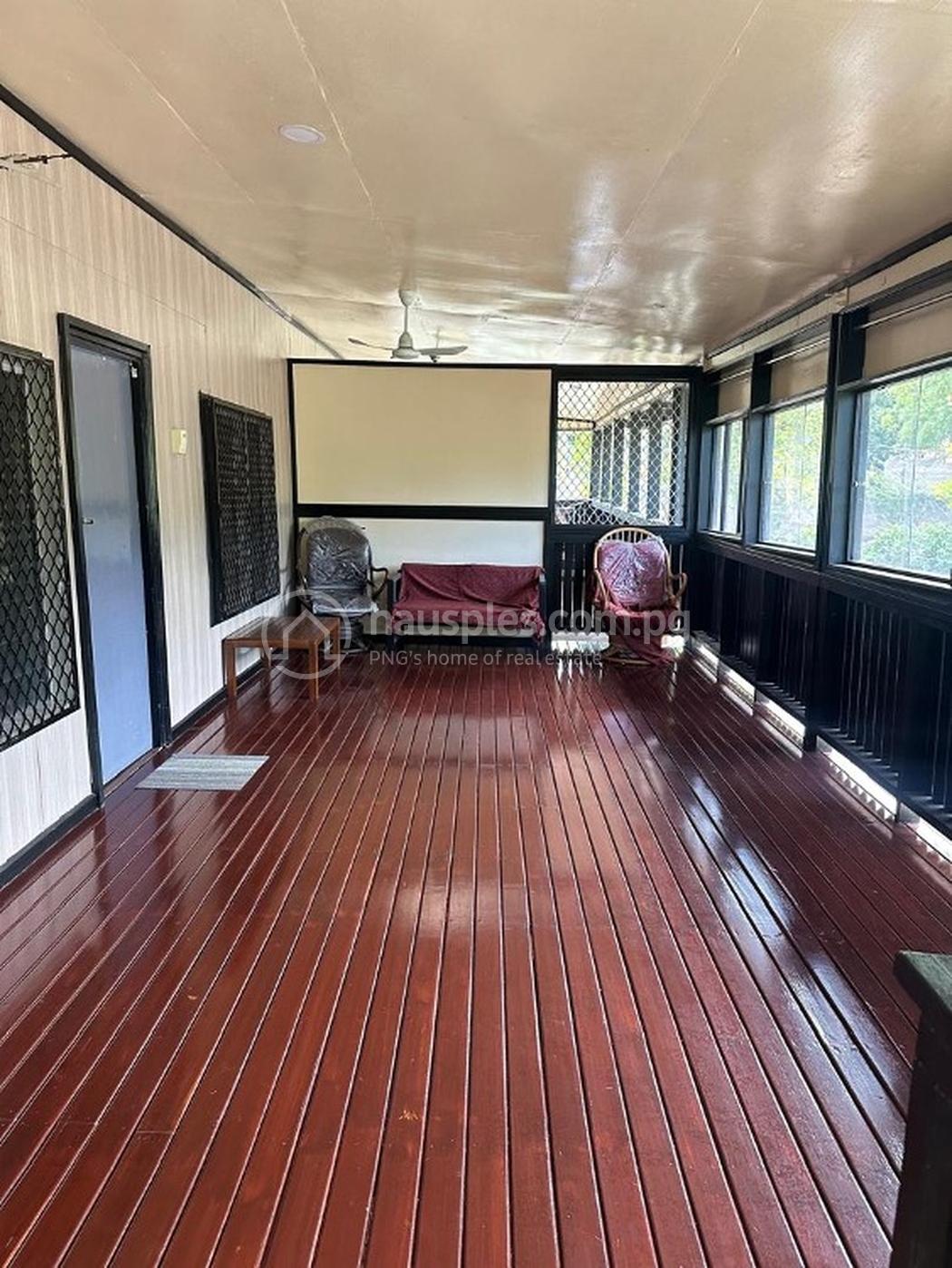 residential Bedsit/Room for rent ใน Pari รหัส 31174 4