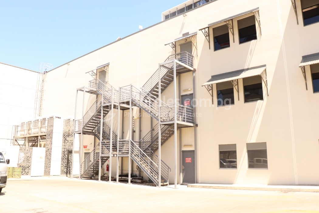 commercial Offices for rent ใน Town รหัส 31219 9