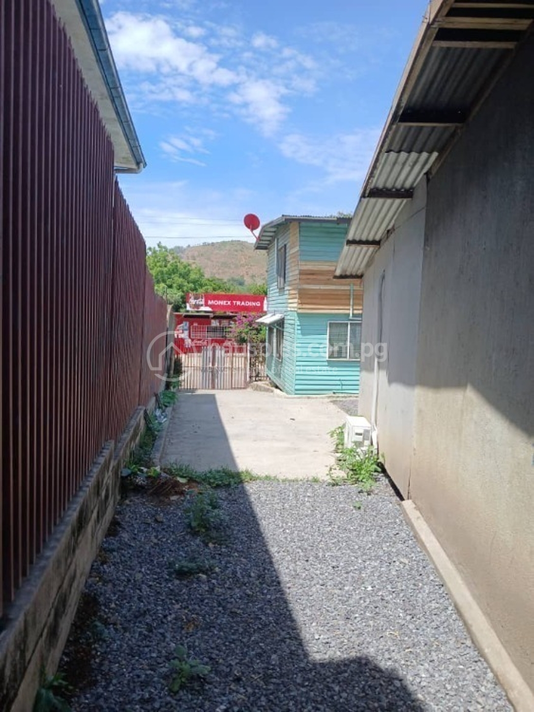 residential BlockOfUnits for sale ใน Hohola รหัส 31263 5