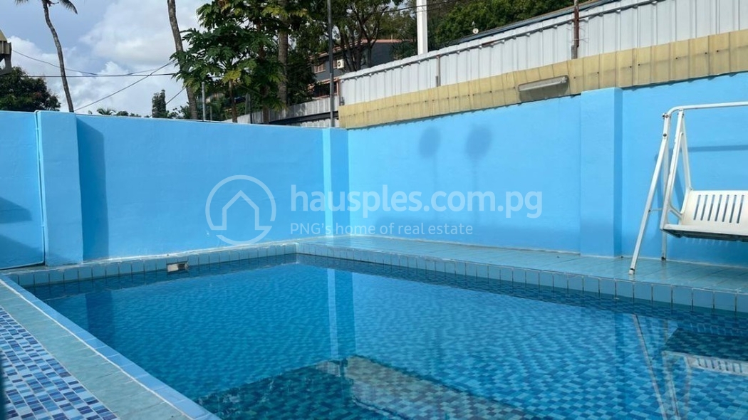 residential DuplexSemi-detached for rent ใน Gordons 5 รหัส 31275 2