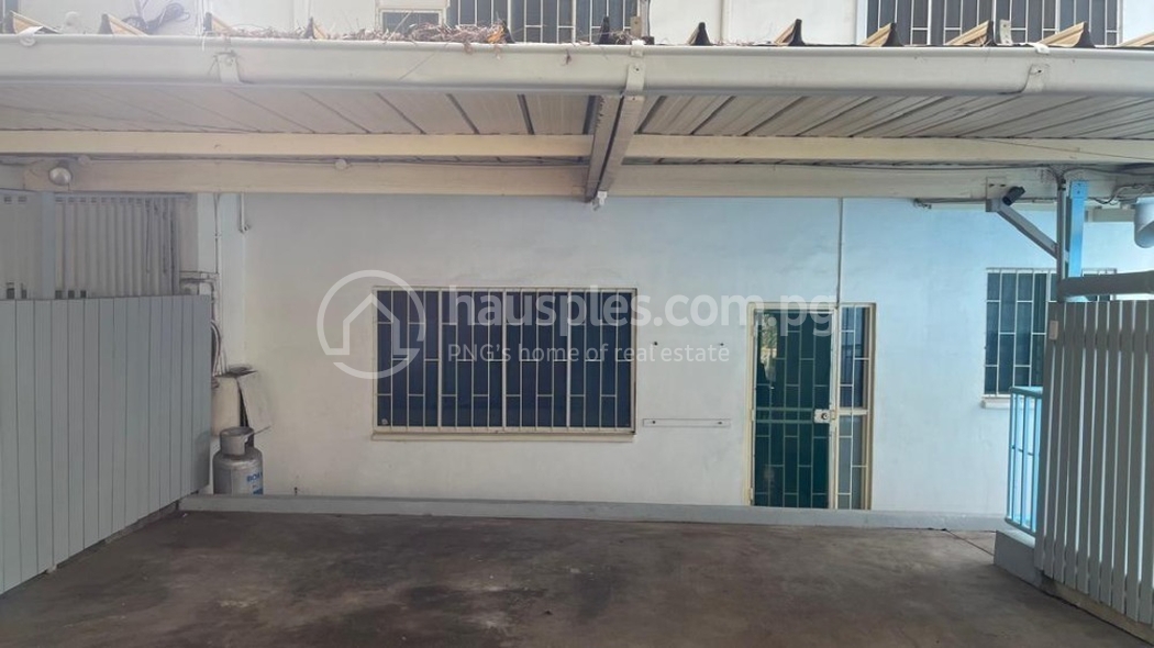 residential DuplexSemi-detached for rent ใน Gordons 5 รหัส 31275 4