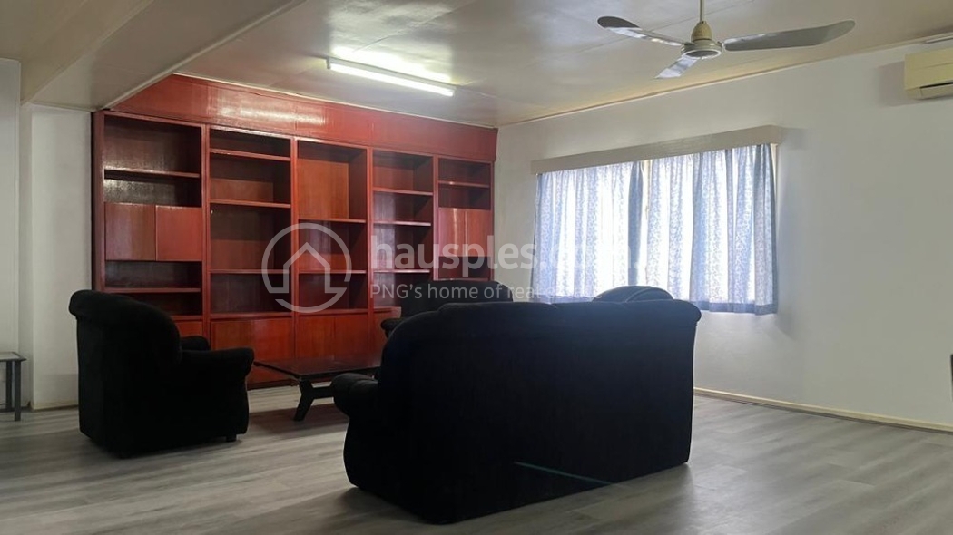 residential DuplexSemi-detached for rent ใน Gordons 5 รหัส 31275 9