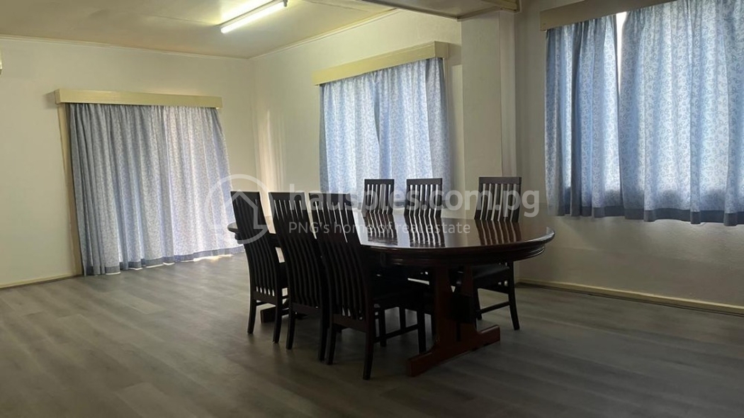 residential DuplexSemi-detached for rent ใน Gordons 5 รหัส 31275 11