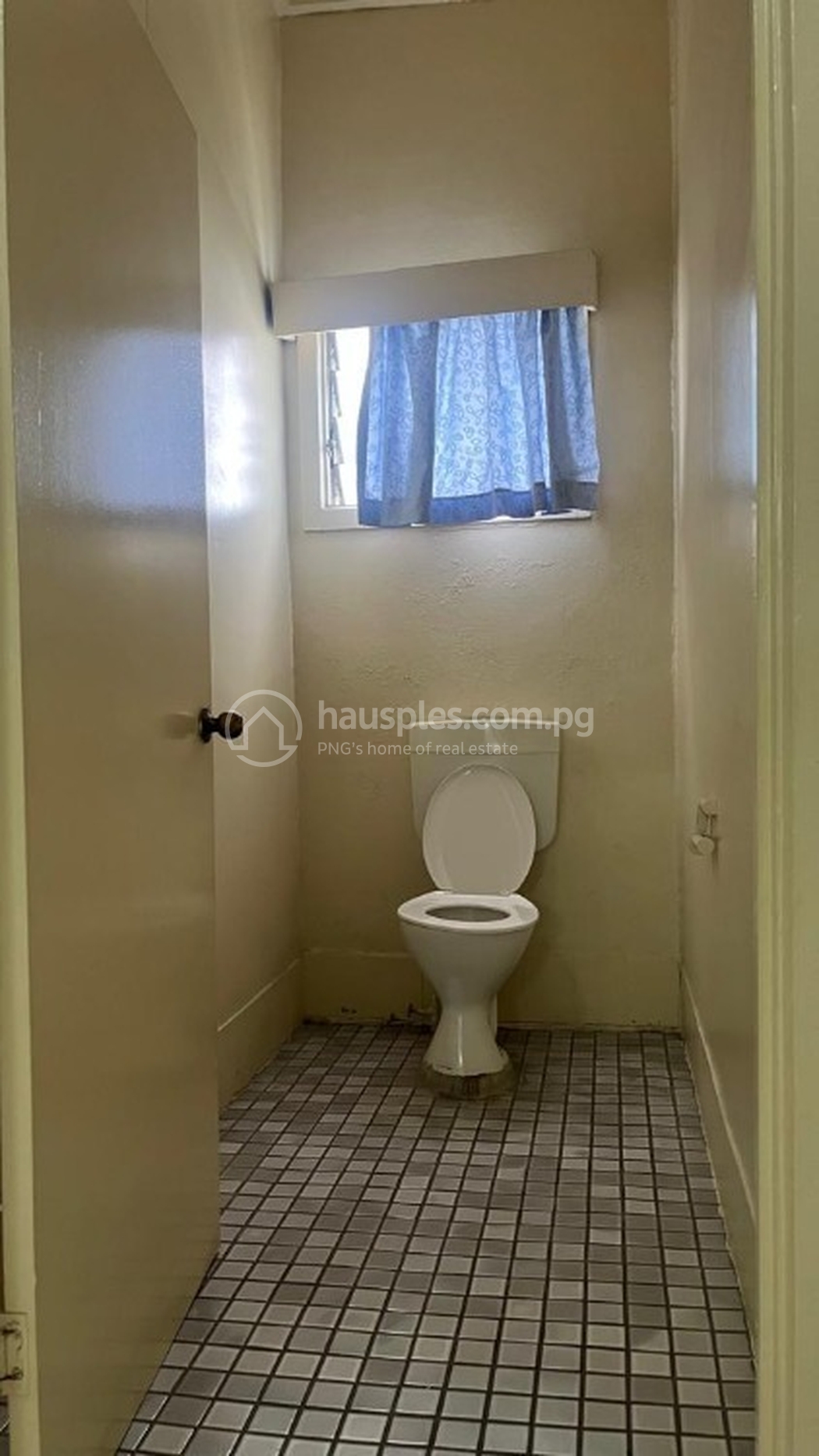 residential DuplexSemi-detached for rent ใน Gordons 5 รหัส 31275 13