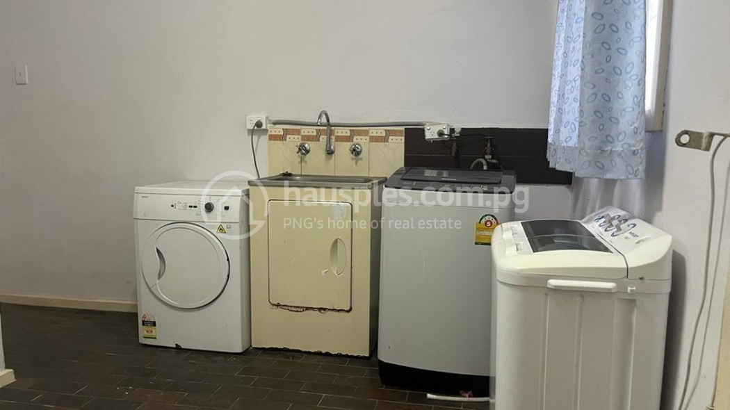 residential DuplexSemi-detached for rent ใน Gordons 5 รหัส 31275 17