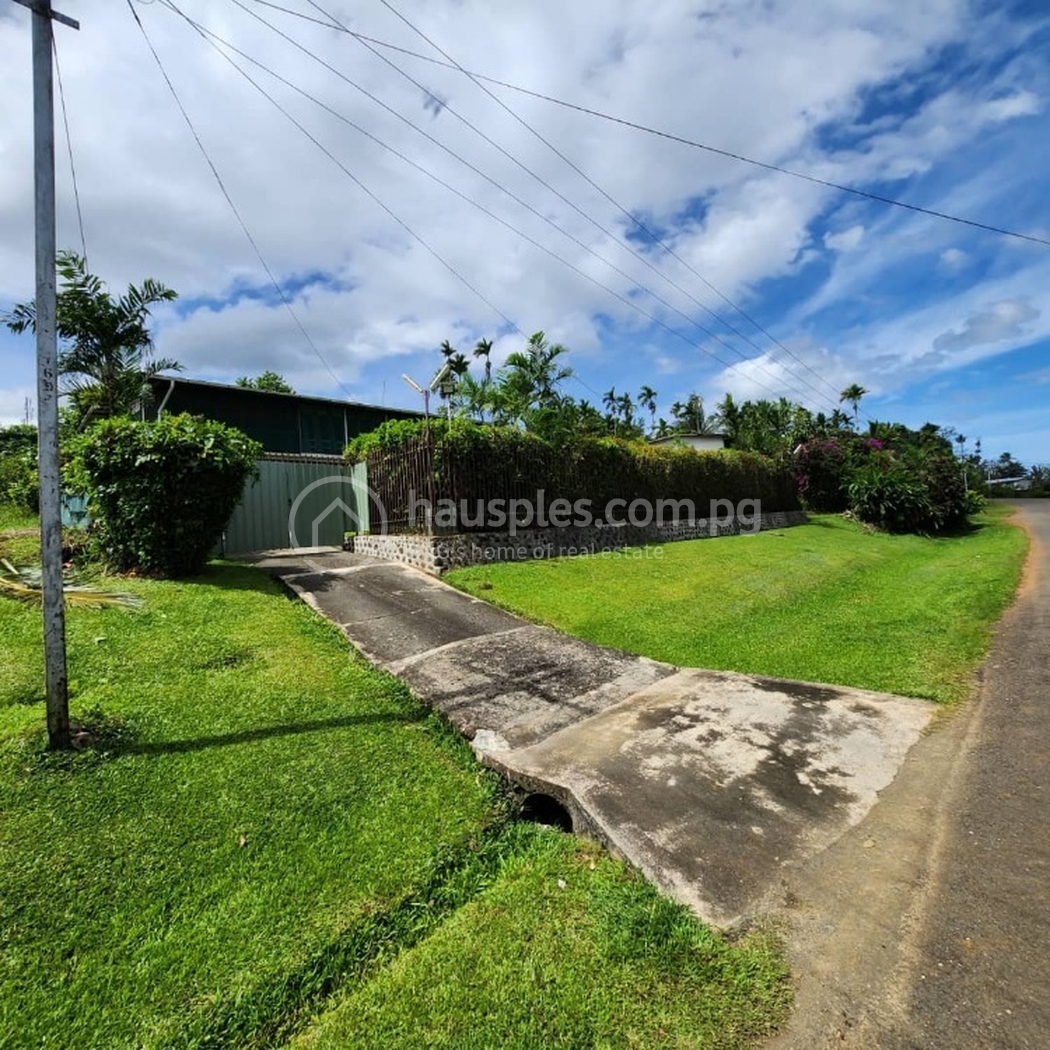 residential House for sale & rent ใน Alotau รหัส 31298 1