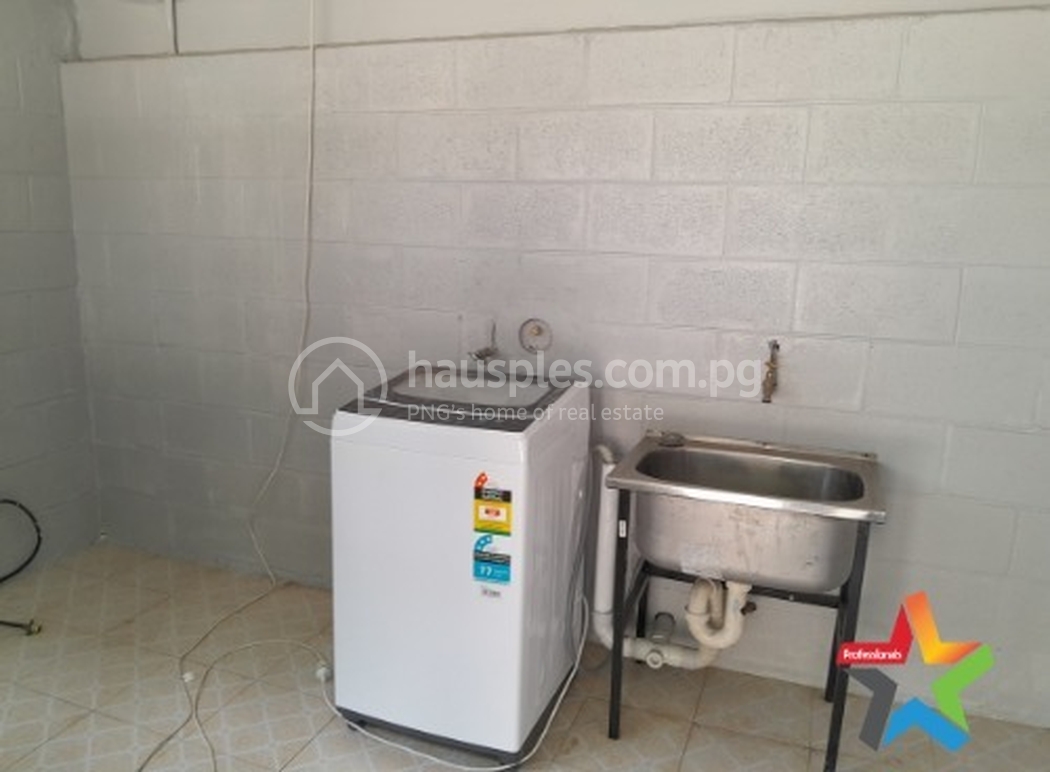 residential DuplexSemi-detached for rent ใน Gordons รหัส 31286 11