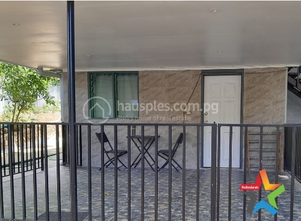 residential BlockOfUnits for rent ใน Gordons รหัส 31287 1