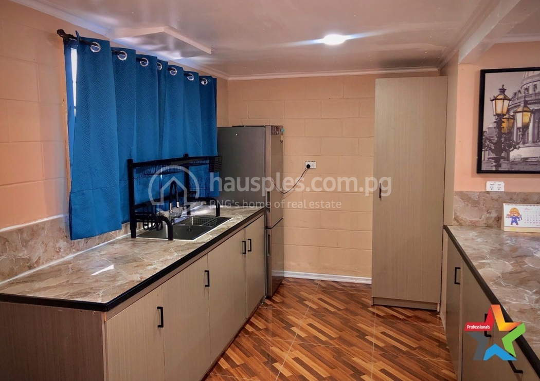 residential BlockOfUnits for rent ใน Gordons รหัส 31287 3