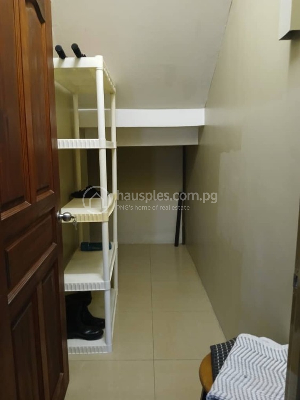 residential DuplexSemi-detached for rent ใน 8 mile รหัส 31289 18