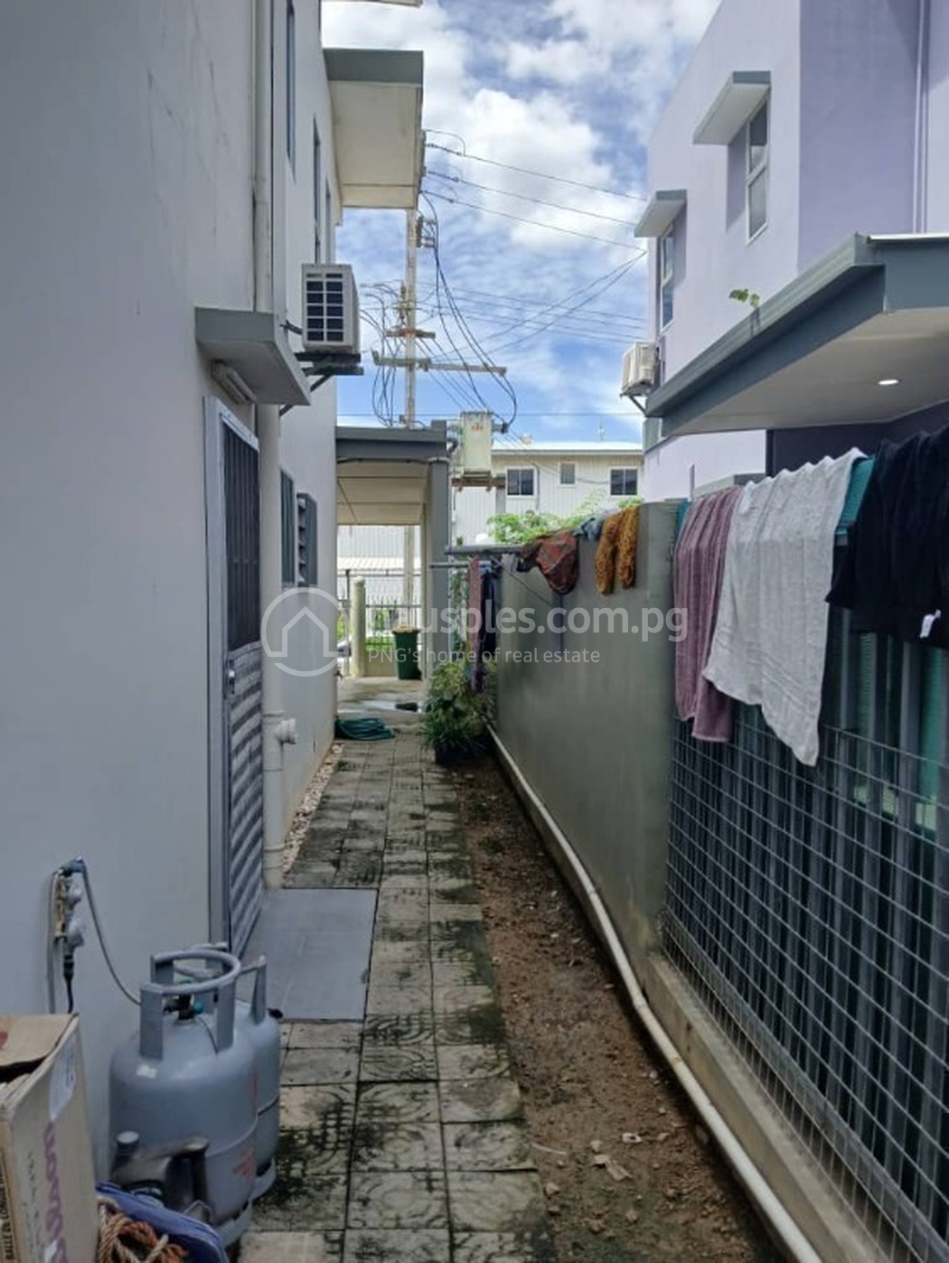 residential DuplexSemi-detached for rent ใน 8 mile รหัส 31289 5