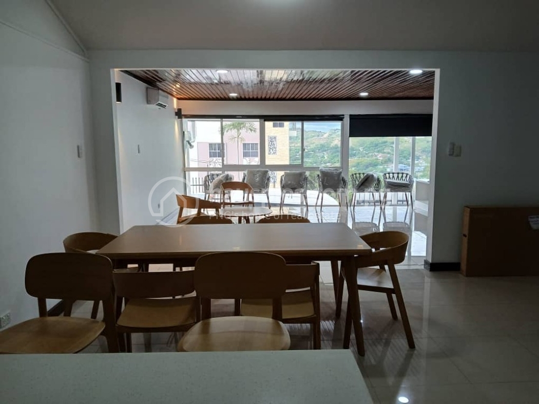 residential BlockOfUnits for rent ใน Touaguba Hill รหัส 31309 2