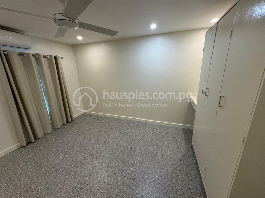 residential BlockOfUnits for rent ใน 5 mile รหัส 31333 10