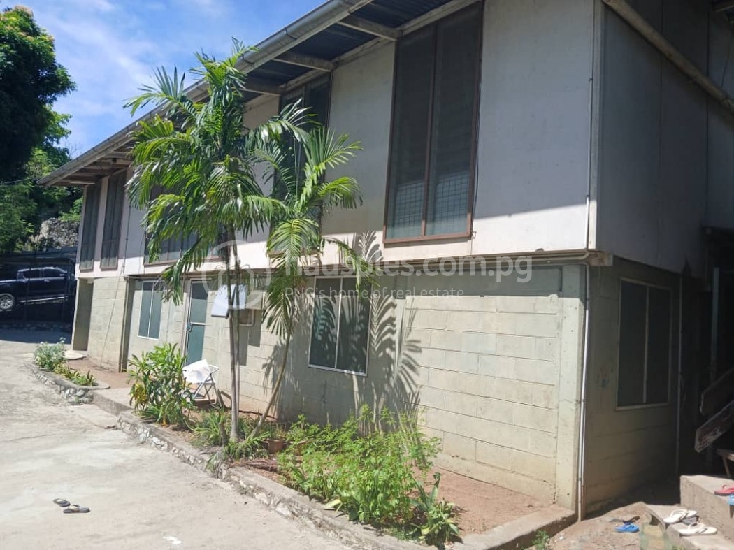 residential BlockOfUnits for sale ใน Gordons รหัส 31339 15