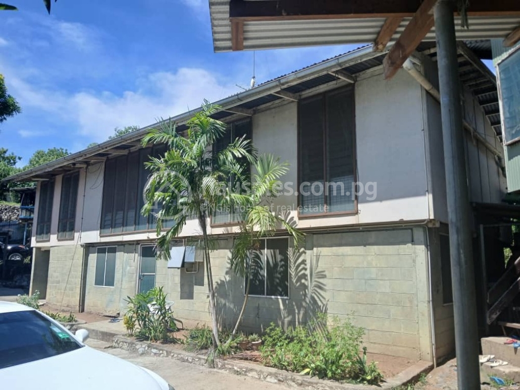 residential BlockOfUnits for sale ใน Gordons รหัส 31339 4