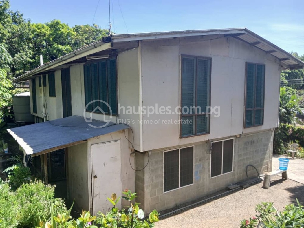 residential BlockOfUnits for sale ใน Gordons รหัส 31339 13