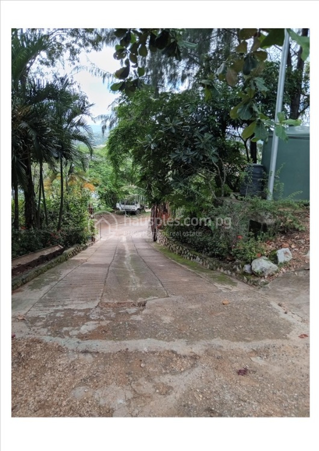 residential House for sale ใน Garden Hills รหัส 31384 4