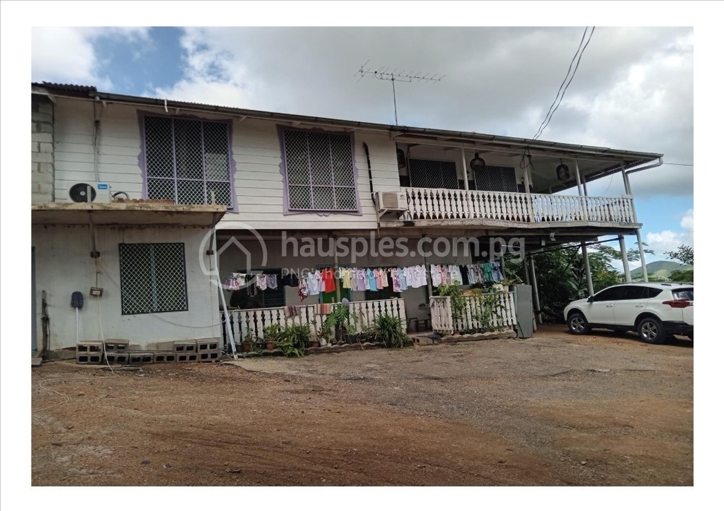 residential House for sale ใน Garden Hills รหัส 31384 1