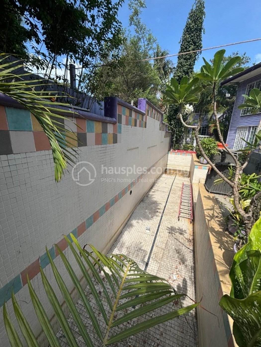 residential BlockOfUnits for sale ใน Korobosea รหัส 31394 6