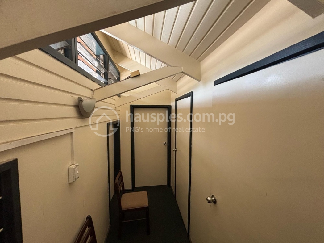 residential BlockOfUnits for rent ใน Waigani รหัส 31419 18