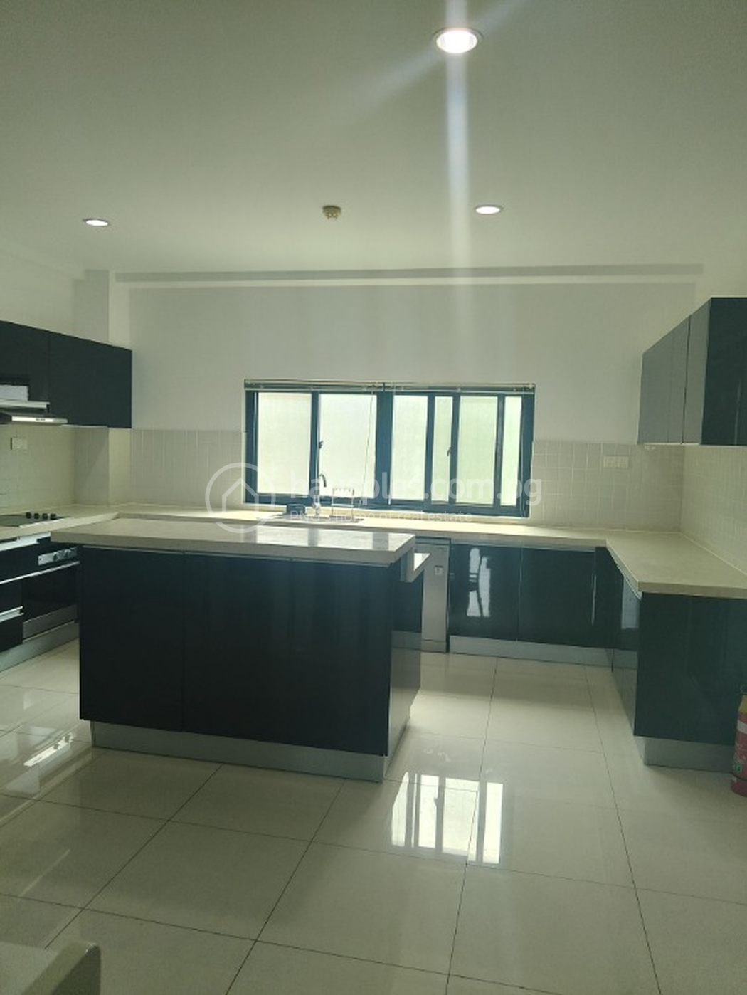 residential Apartment for rent ใน Ela Beach รหัส 31401 8