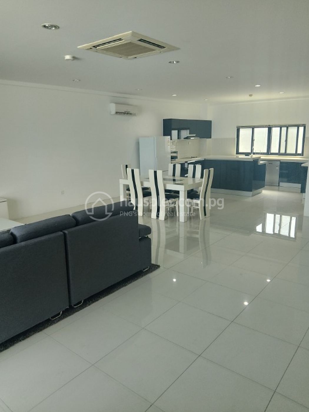 residential Apartment for rent ใน Ela Beach รหัส 31401 3