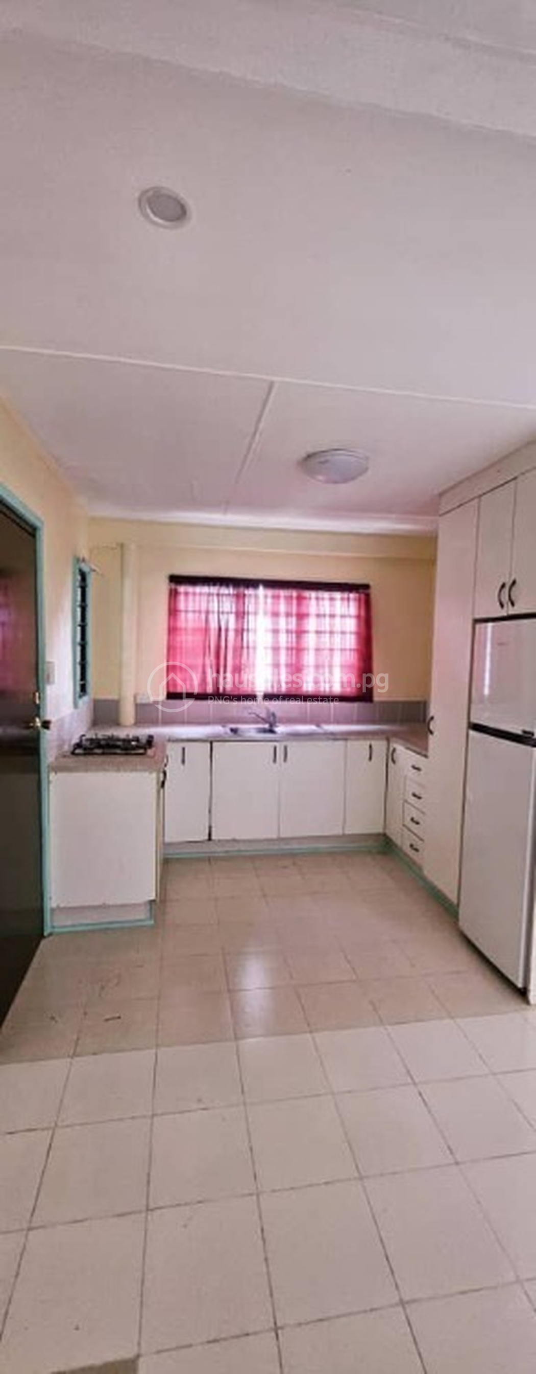 residential BlockOfUnits for rent ใน Hanuabada รหัส 31460 7