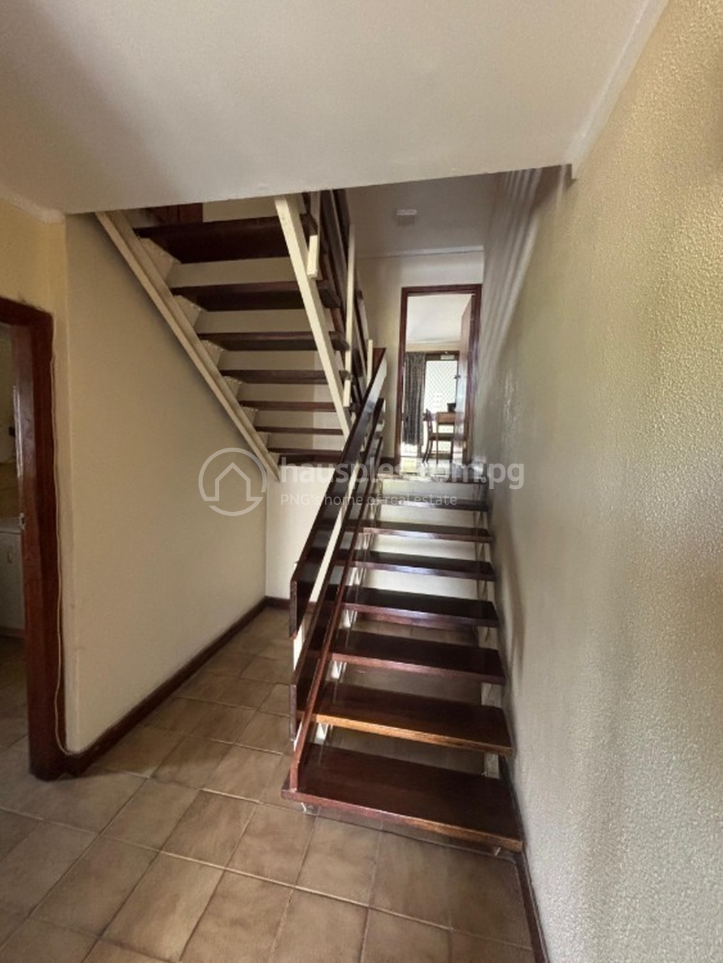 residential Apartment for rent ใน Newtown รหัส 31467 4