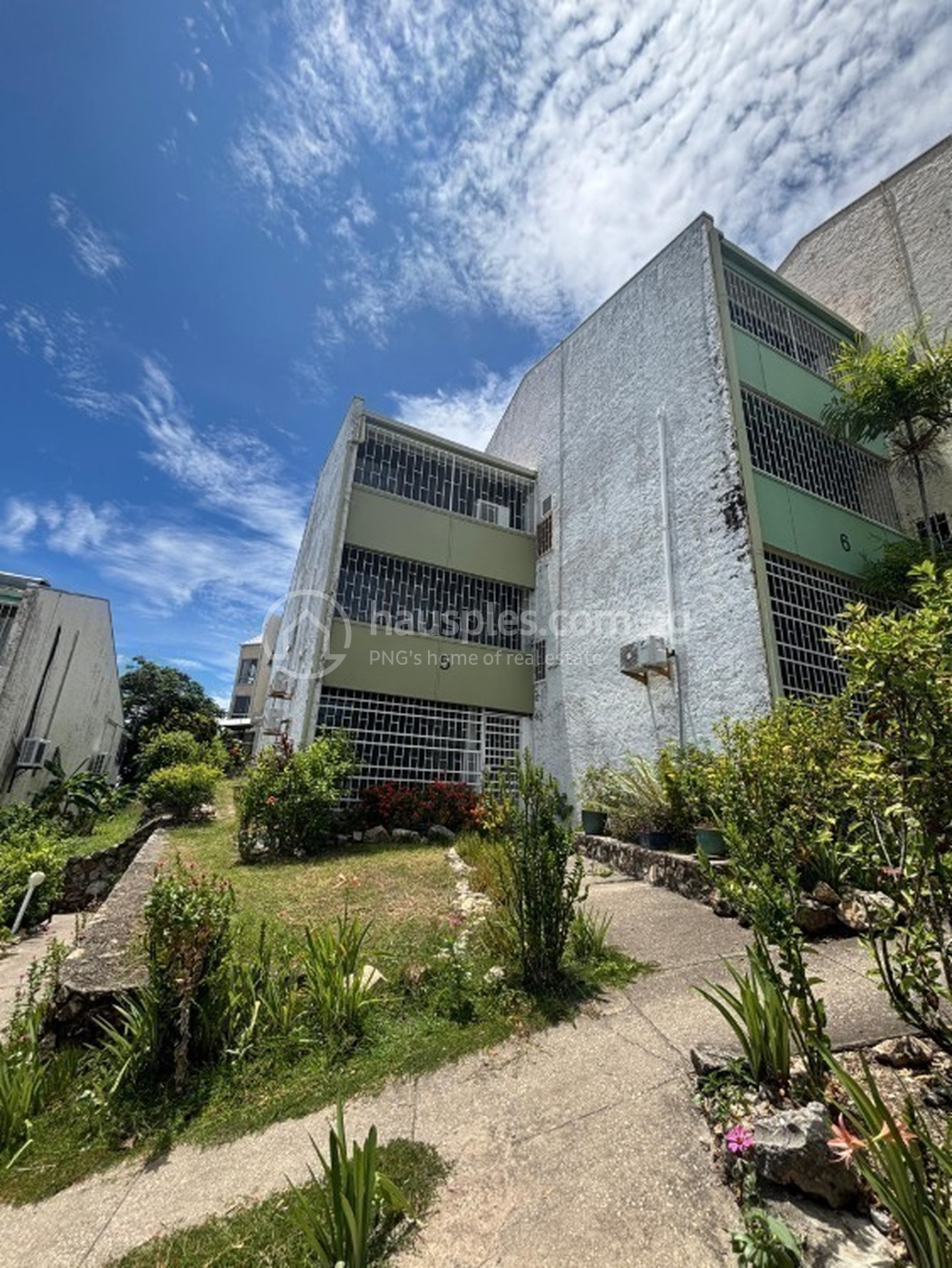 residential Apartment for rent ใน Newtown รหัส 31467 1