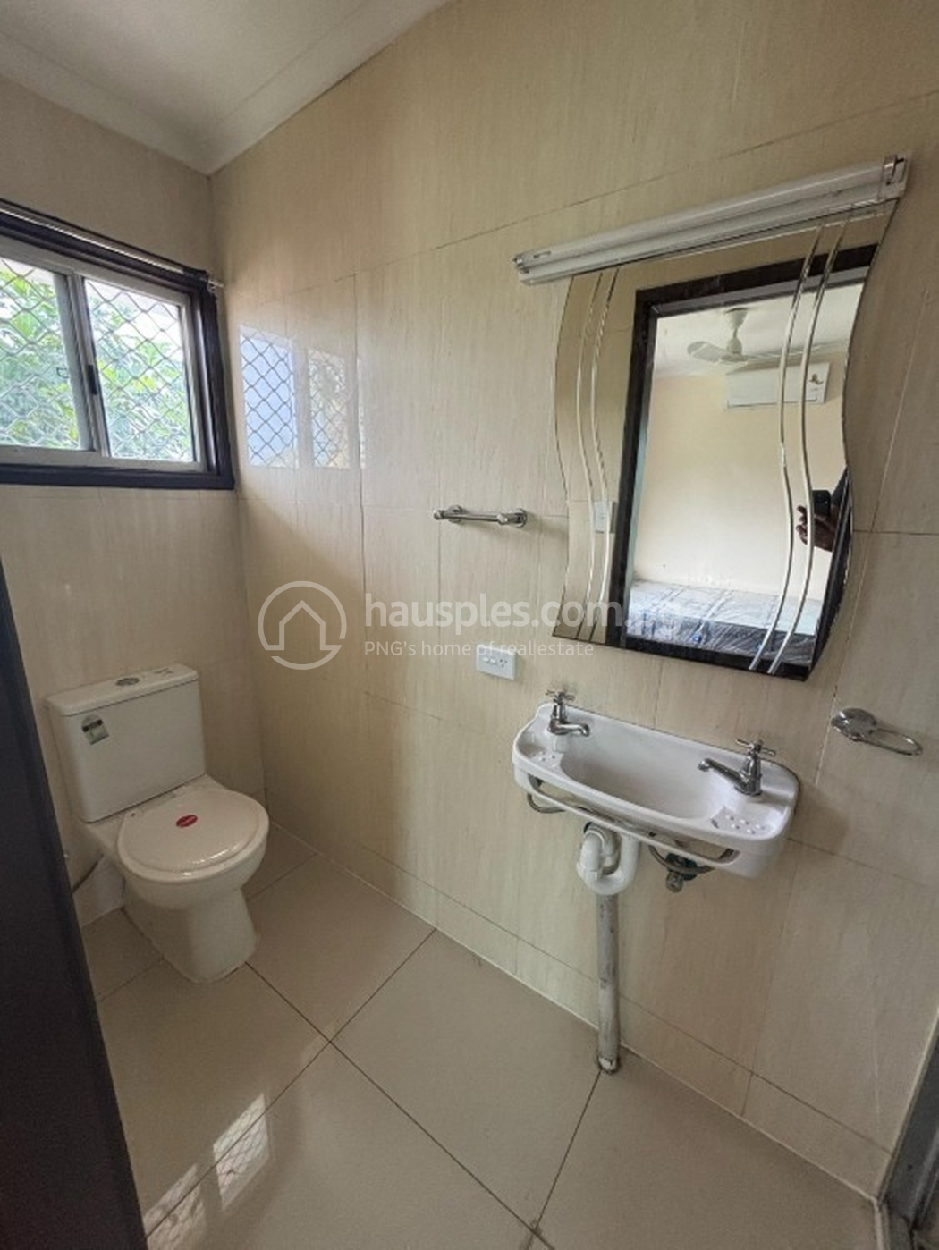 residential BlockOfUnits for rent ใน Gordons รหัส 31486 12