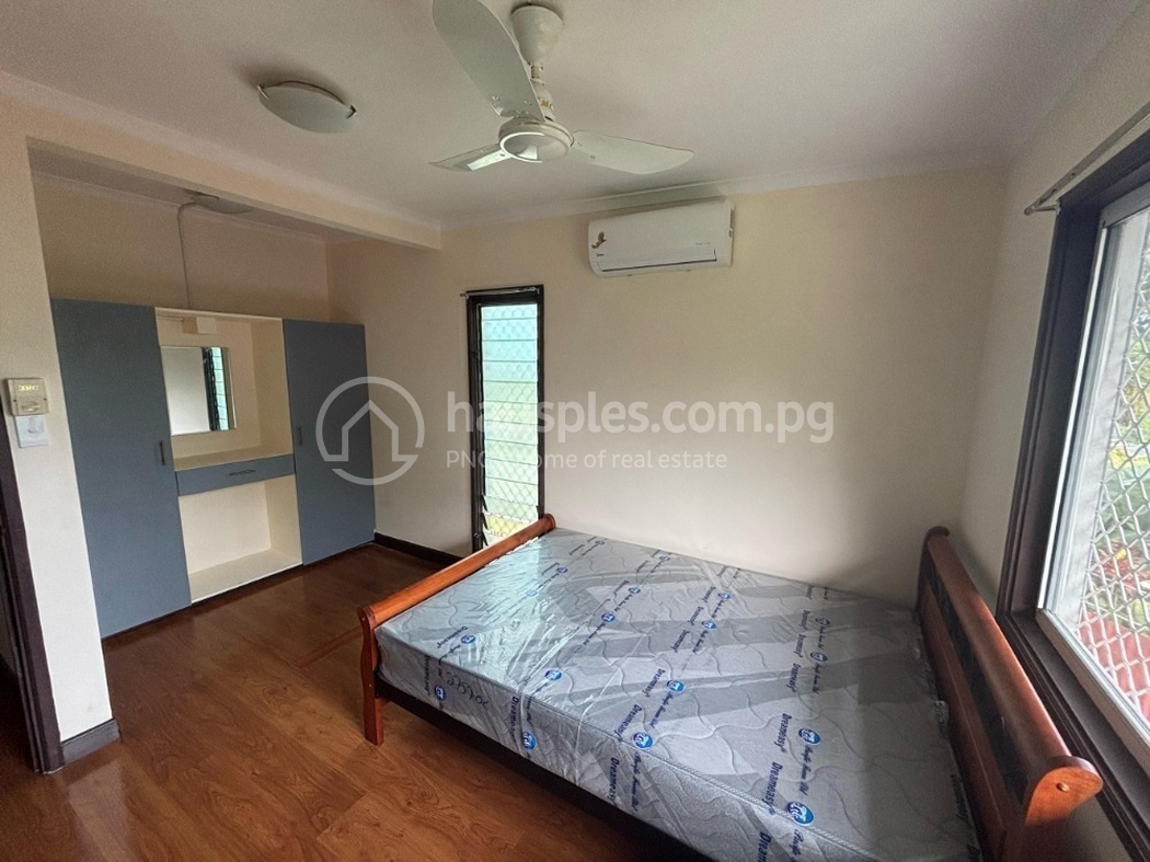 residential BlockOfUnits for rent ใน Gordons รหัส 31486 11