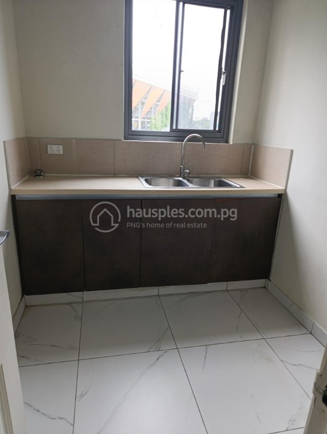 commercial Offices for rent ใน Gordons รหัส 31450 6