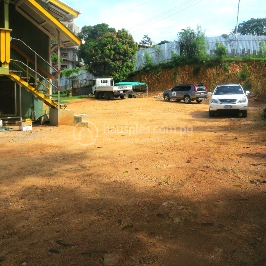 residential BlockOfUnits for sale ใน Gordons รหัส 31457 6