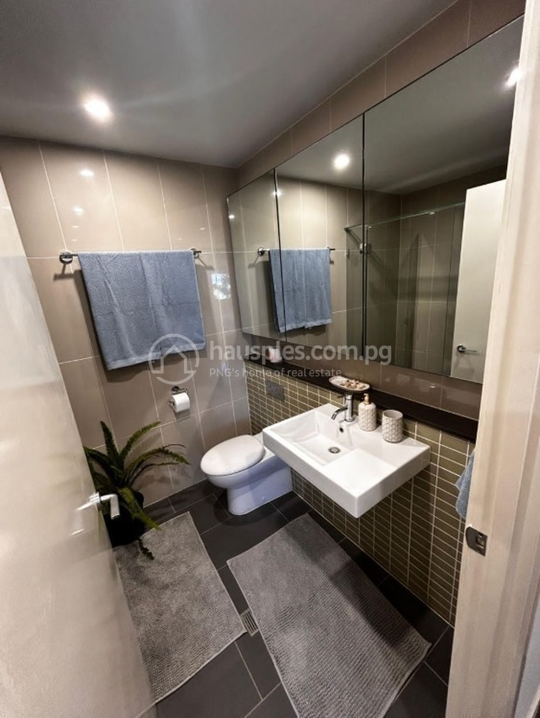 residential Apartment for rent ใน Town รหัส 31456 7