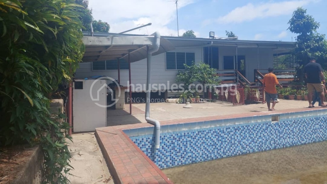 residential Townhouse for sale ใน 2 Mile รหัส 31539 5