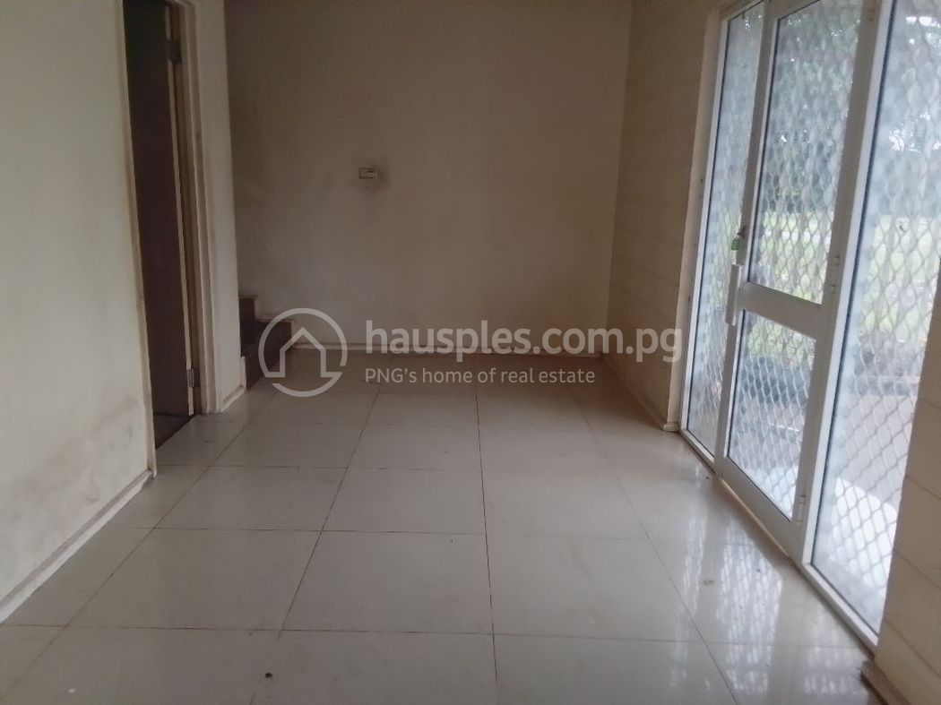 commercial Warehouse for sale ใน Lae รหัส 31541 7