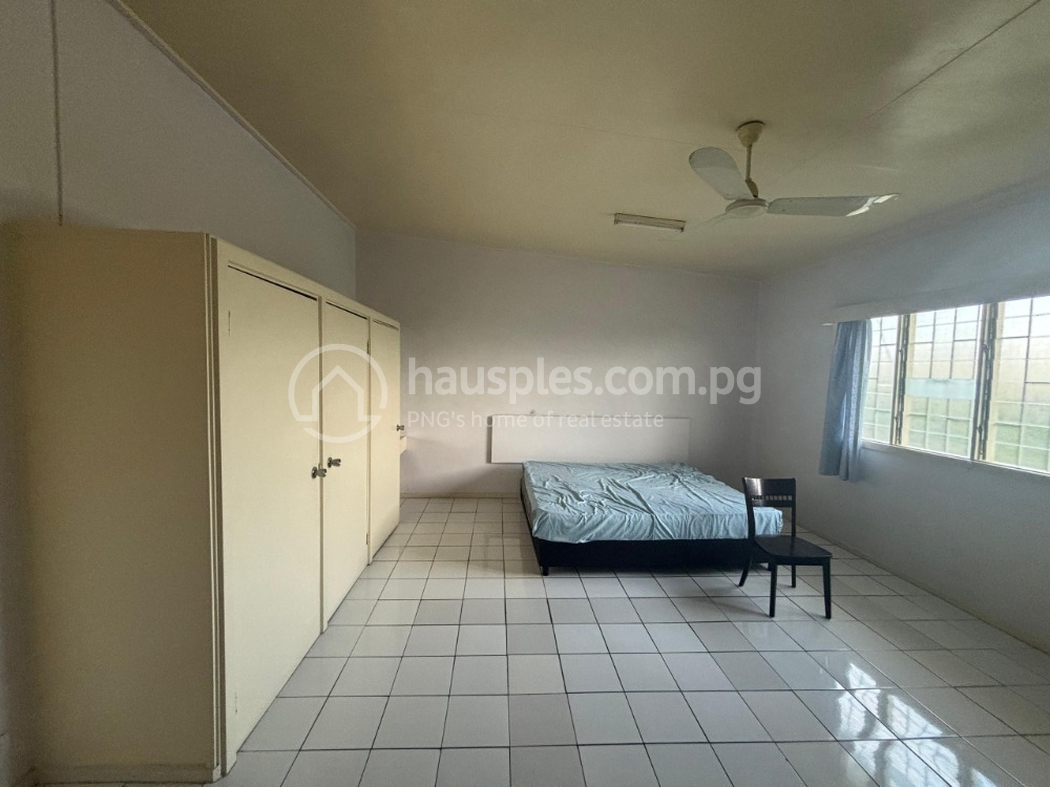 residential BlockOfUnits for rent ใน Gordons 5 รหัส 31526 10