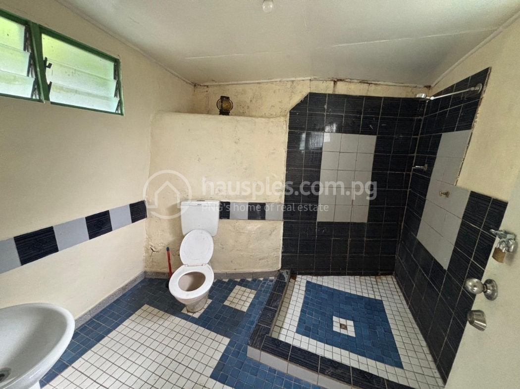 residential BlockOfUnits for rent ใน Gordons รหัส 31530 7