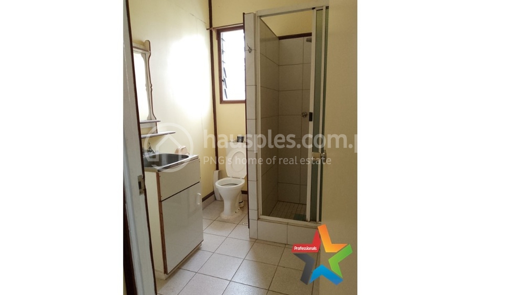 residential BlockOfUnits for rent ใน Kalibobo รหัส 31556 4