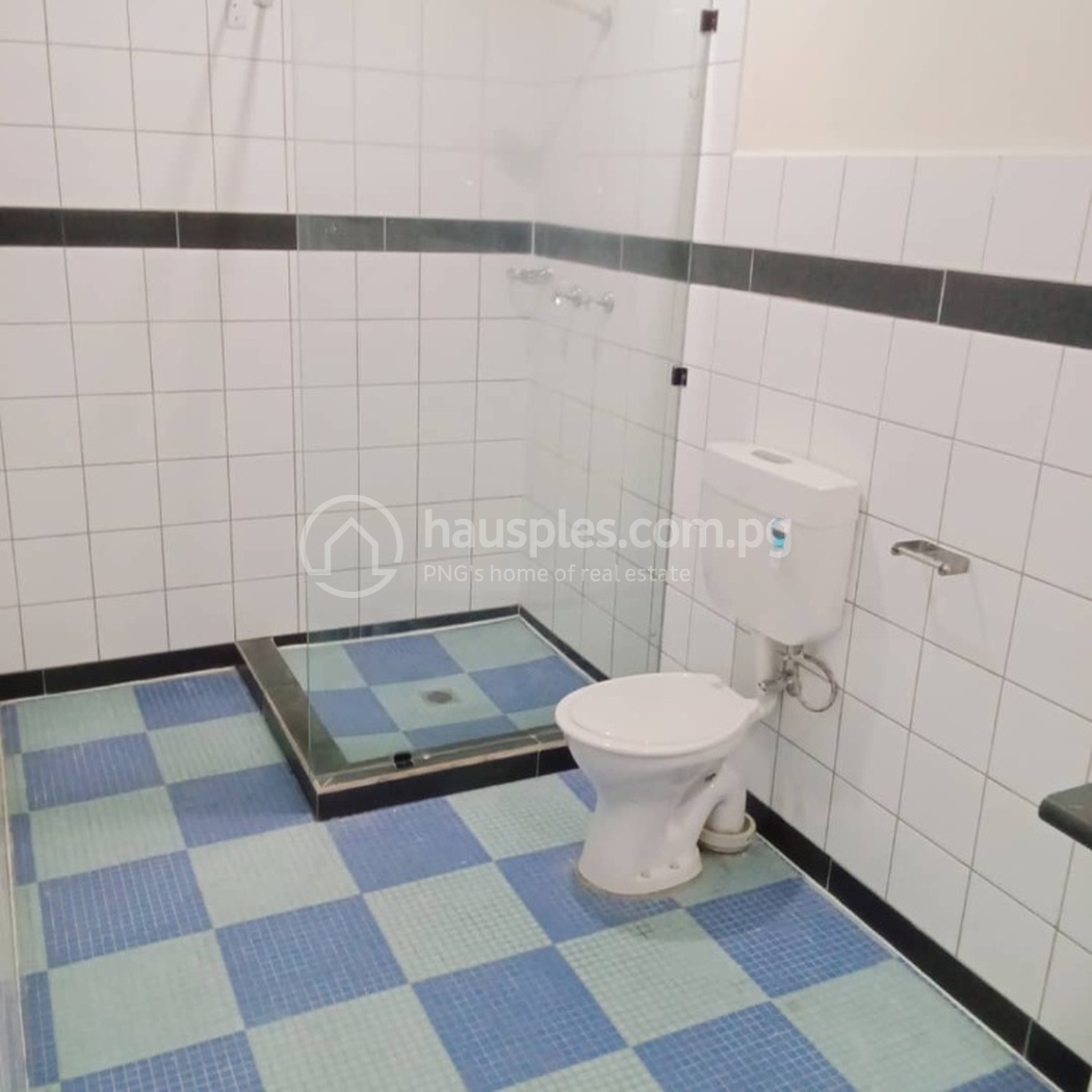 residential Townhouse for sale ใน 2 Mile รหัส 31539 23