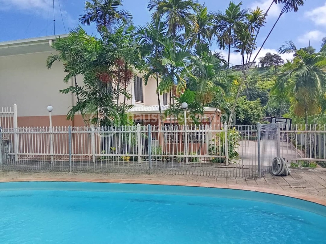 residential BlockOfUnits for sale ใน 2 Mile รหัส 31534 2