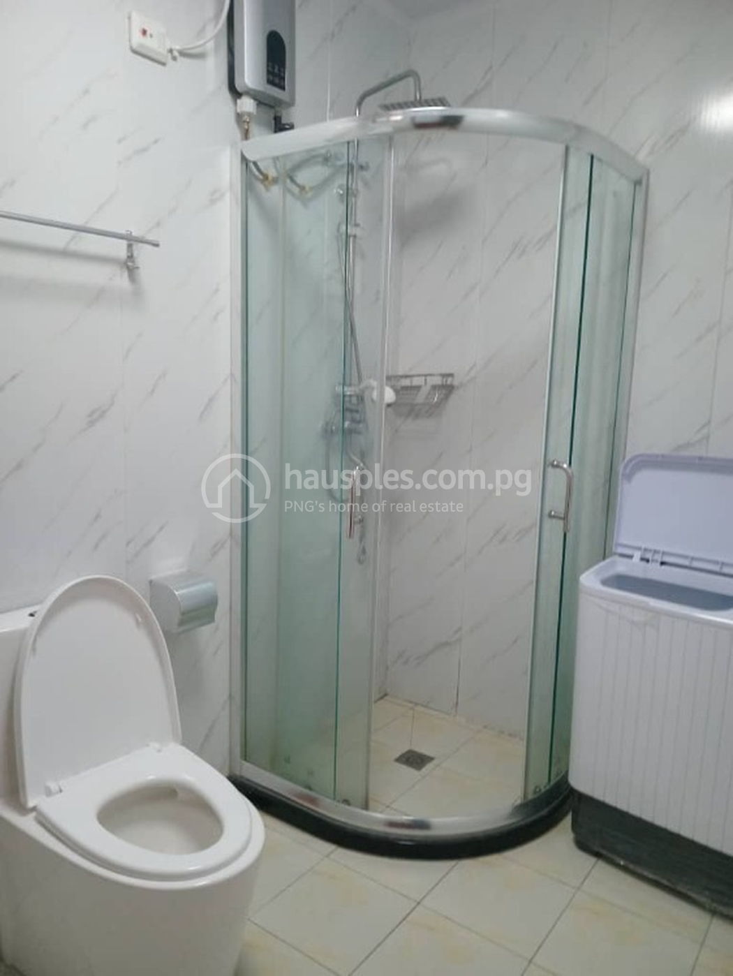 residential Apartment for rent ใน 7 mile รหัส 31588 6