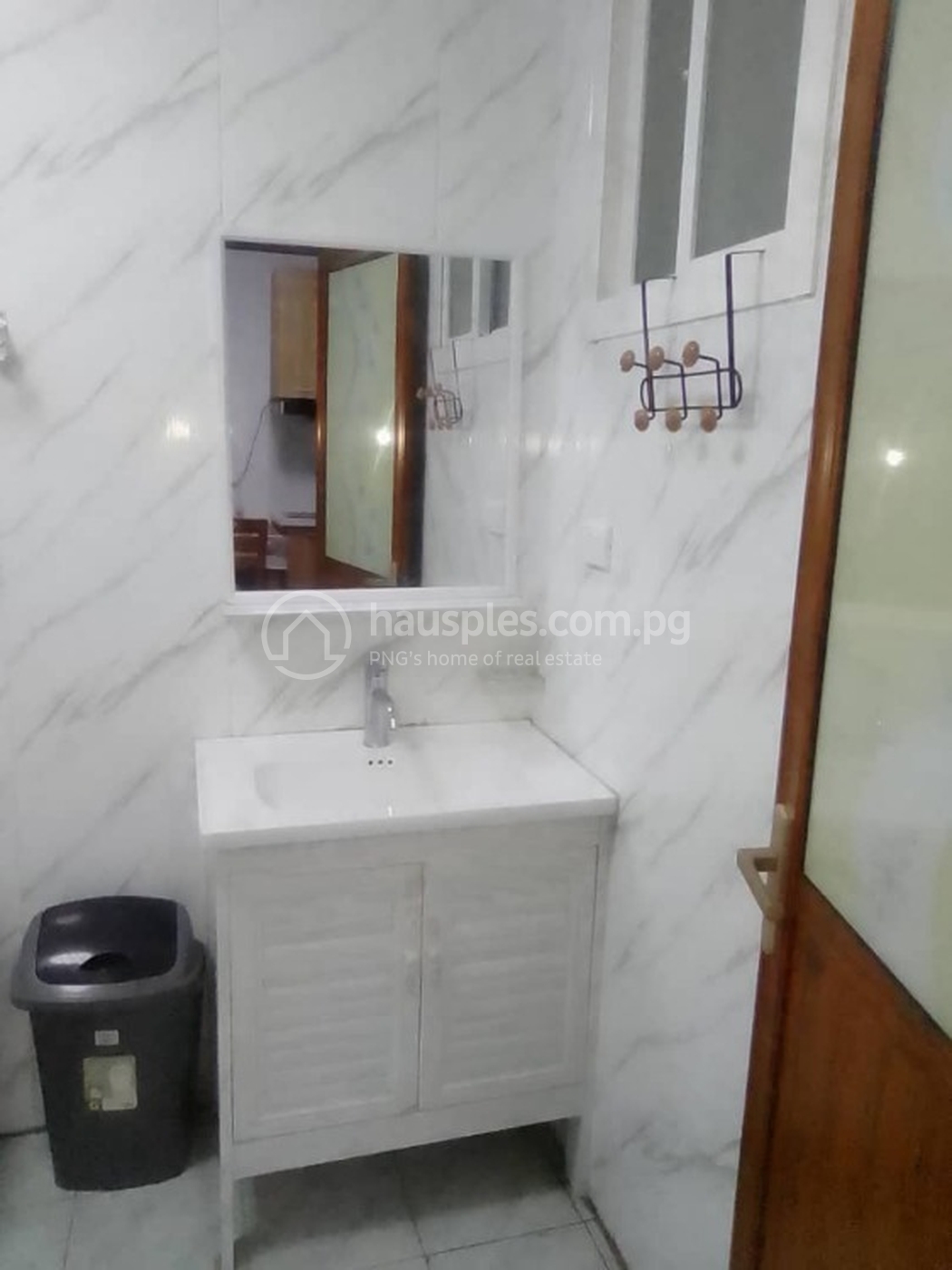 residential Apartment for rent ใน 7 mile รหัส 31589 7