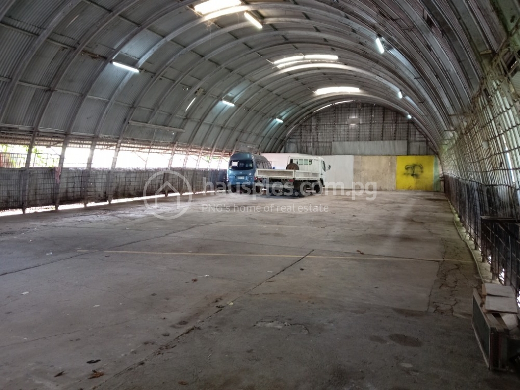 commercial Warehouse for rent ใน Badili รหัส 31593 2