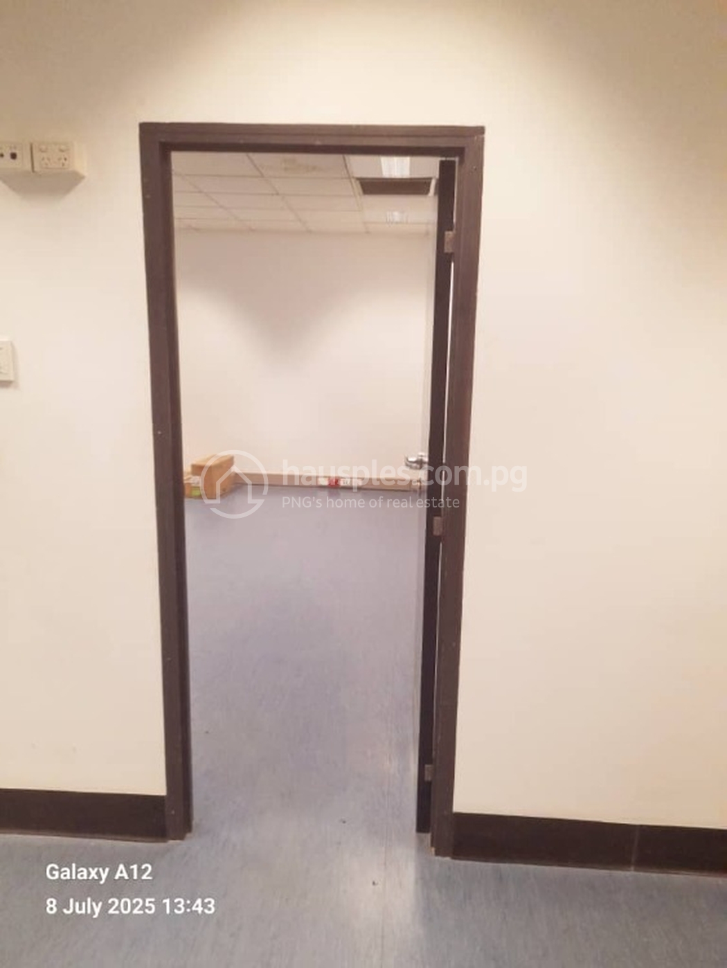 commercial Offices for rent ใน Town รหัส 31605 11