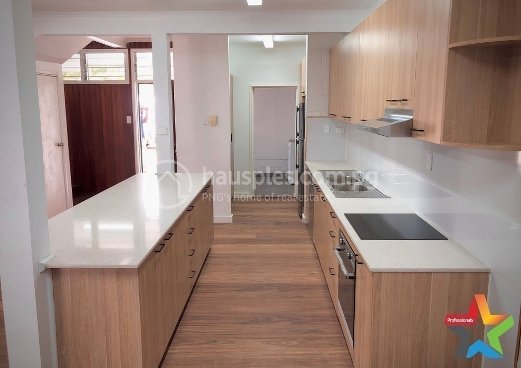 residential BlockOfUnits for rent ใน Boroko รหัส 31638 8