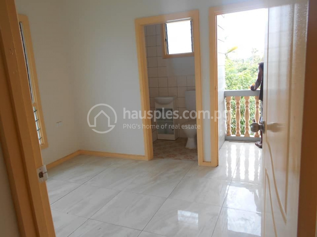 residential Apartment for sale ใน Lae รหัส 31242 5