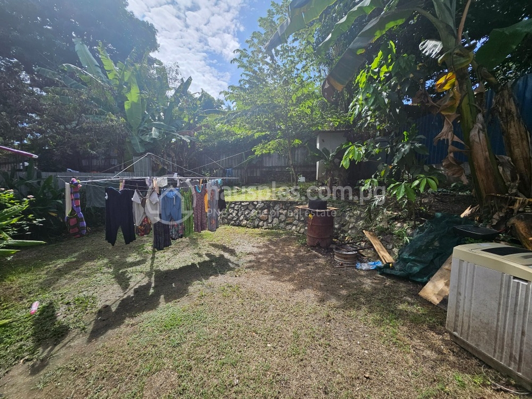 residential DuplexSemi-detached for sale ใน Gordons 5 รหัส 31654 9